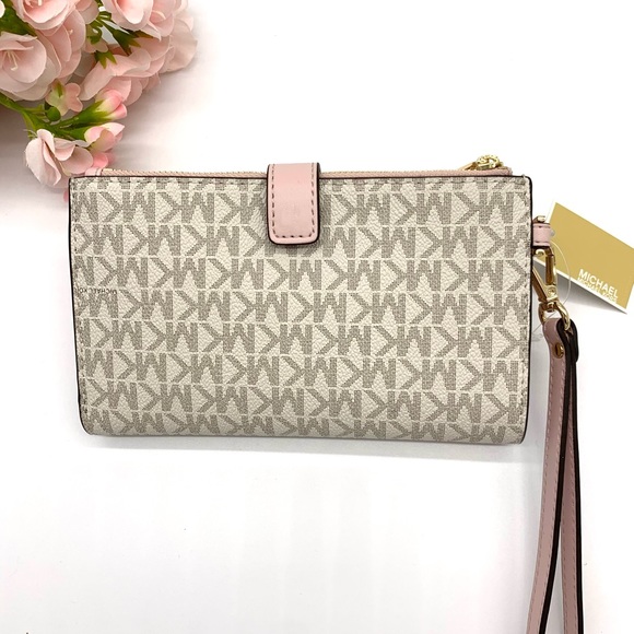 Michael Kors Jet Set Travel Double Zip Wristlet - Vanilla /Powder Blush Multi - Picture 2 of 9